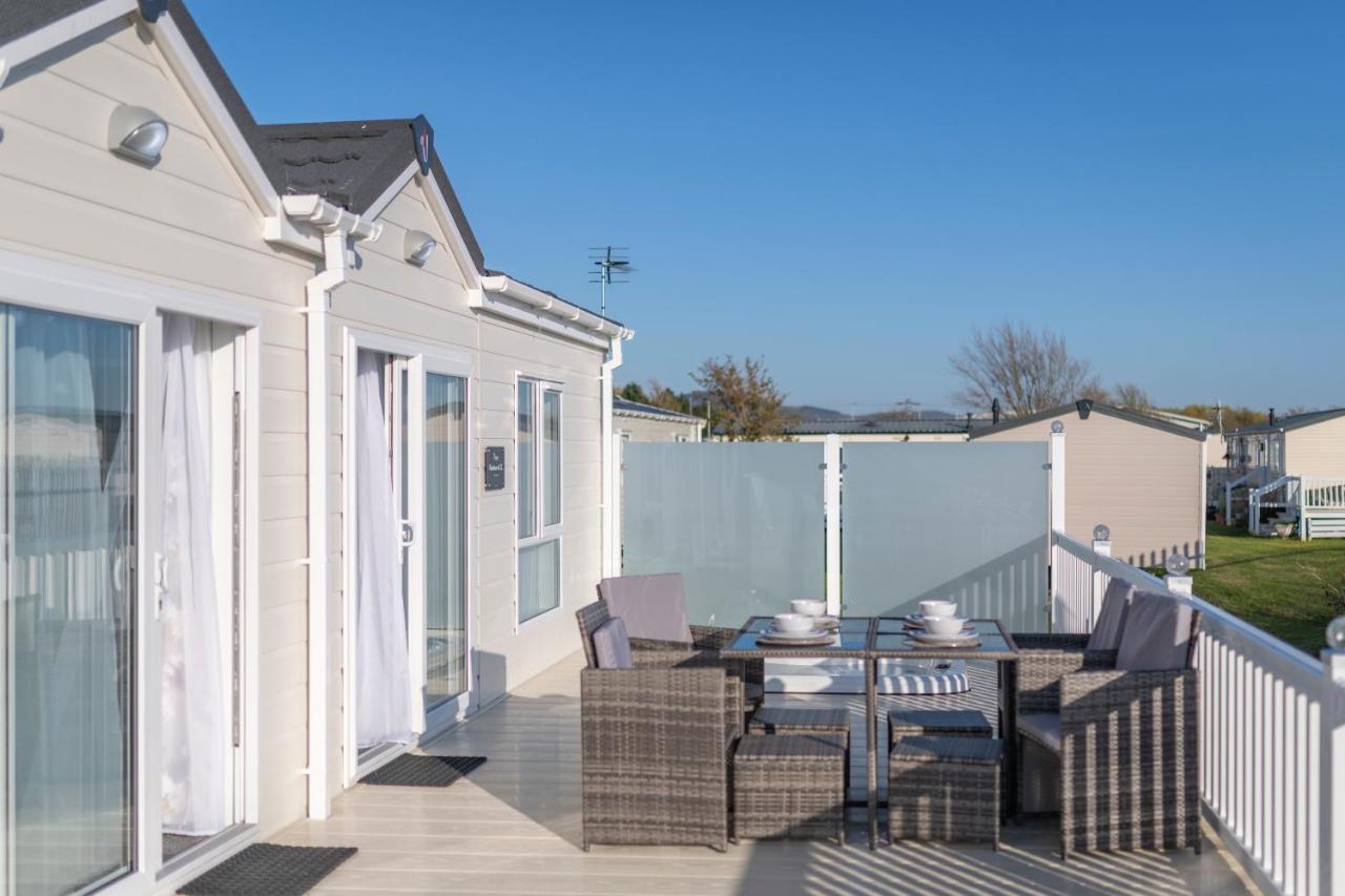 Marine Holiday Park 拉尔 外观 照片
