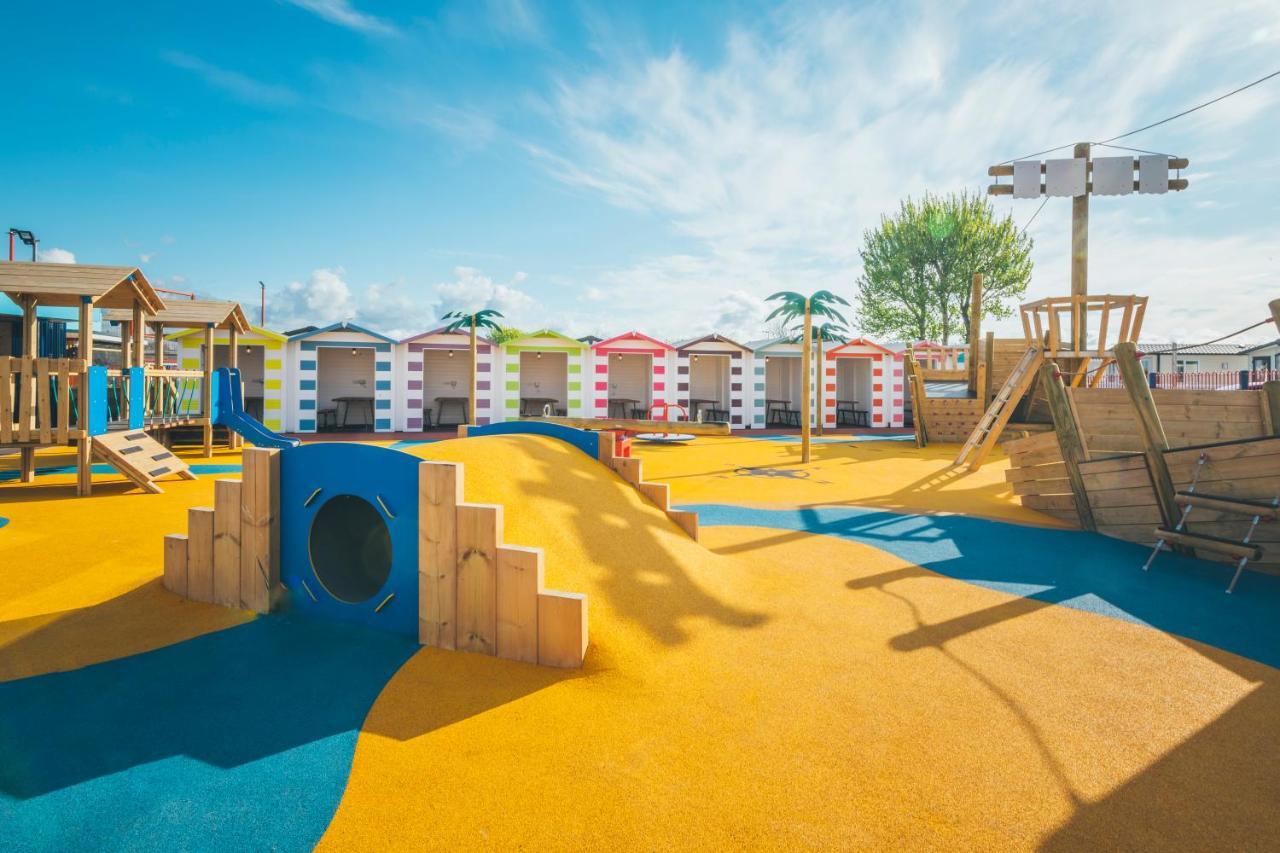 Marine Holiday Park 拉尔 外观 照片