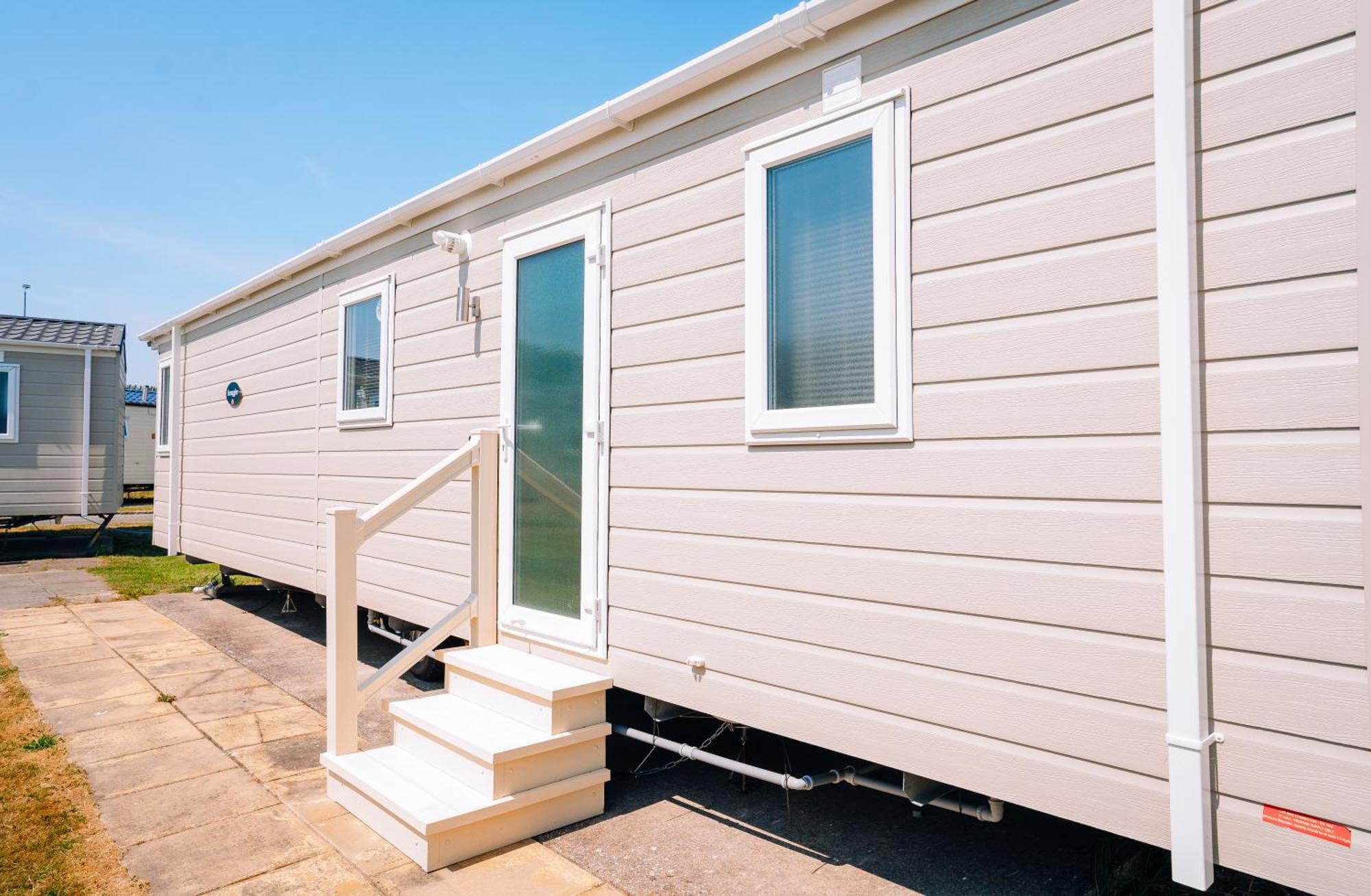 Marine Holiday Park 拉尔 外观 照片