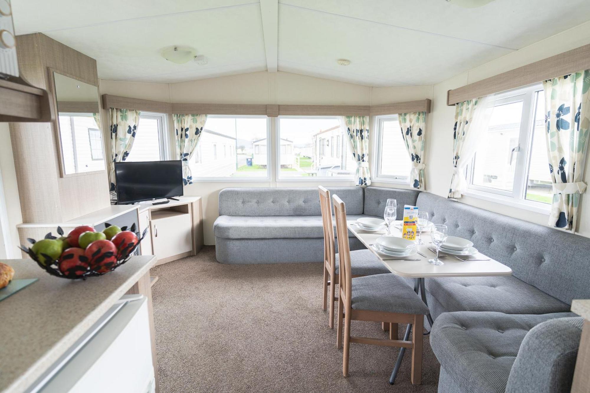 Marine Holiday Park 拉尔 外观 照片